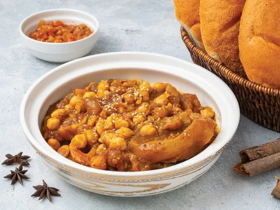 KAOUAREE WITH CHICKPEAS