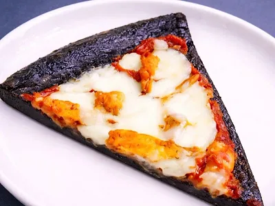 Chicken Sauce Napoletana Slice