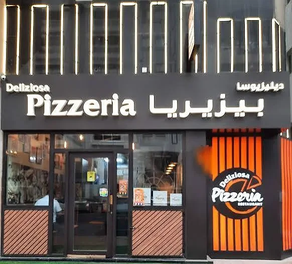LA Deliziosa Pizzeria Restaurant