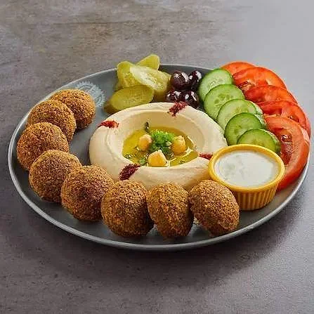 QURS FALAFEL RETAURANT
